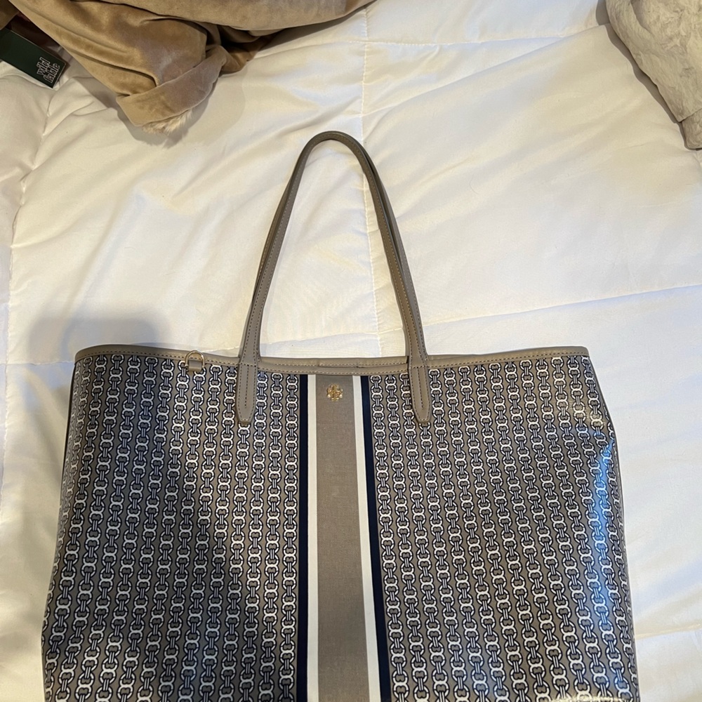 Tory Burch Tote Bag! Like new- I have used it 2 times.